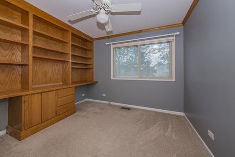 610 Waterfall Ln, Elgin, IL 60124 photo 23