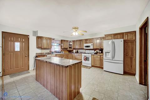 3886 E Kime St, Kankakee, IL 60901 photo 11