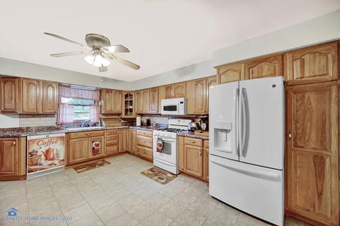 3886 E Kime St, Kankakee, IL 60901 photo 10