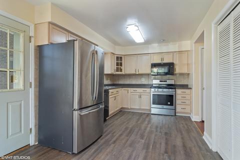 116 Deborah Ln, Wheeling, IL 60090 photo 6
