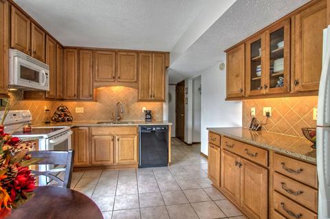 10 Westminster Dr, Spring Valley, IL 61362 photo 11