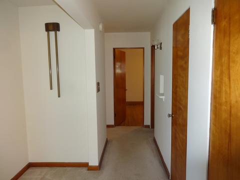 1820 Pulaski St, Peru, IL 61354 photo 5