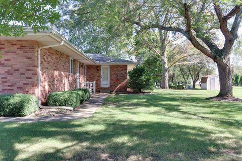 202 E Garfield St, Minier, IL 61759 photo 5