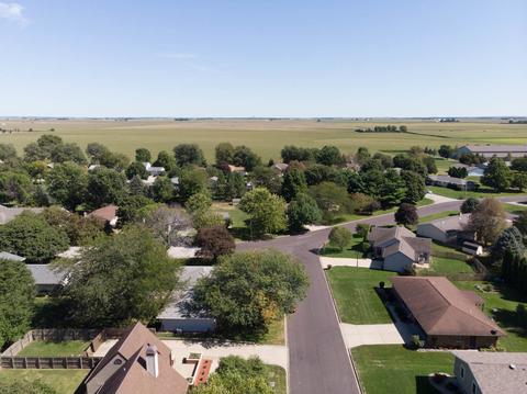 202 E Garfield St, Minier, IL 61759 photo 13