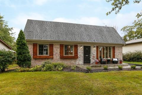 121 Thackeray Dr, Bolingbrook, IL 60440 photo 1