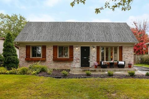 121 Thackeray Dr, Bolingbrook, IL 60440 photo 2