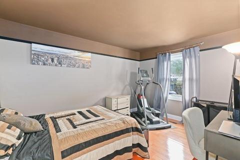 121 Thackeray Dr, Bolingbrook, IL 60440 photo 16