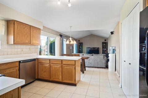 21828 W Judith Ct, Plainfield, IL 60544 photo 6