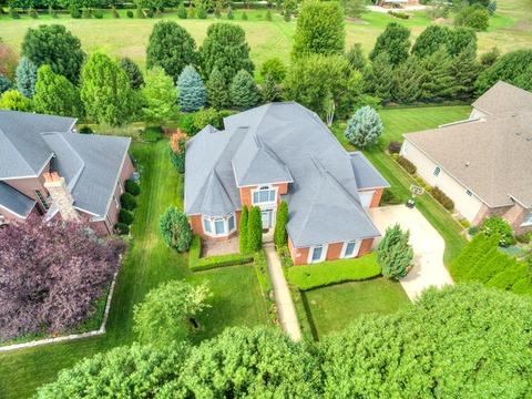 51 Stonebrook Ct, Bloomington, IL 61704 photo 3