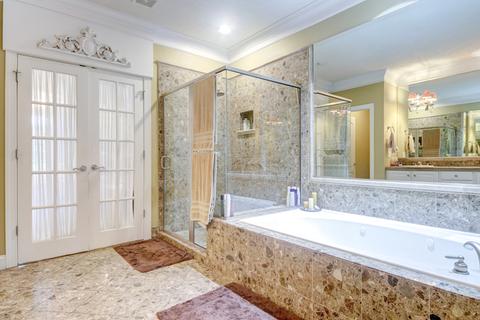 51 Stonebrook Ct, Bloomington, IL 61704 photo 36