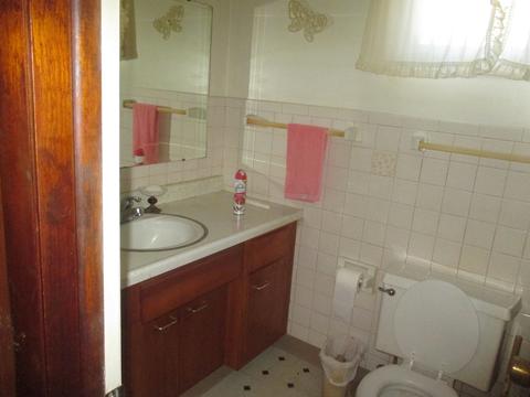932 Augusta Ave, Elgin, IL 60120 photo 14