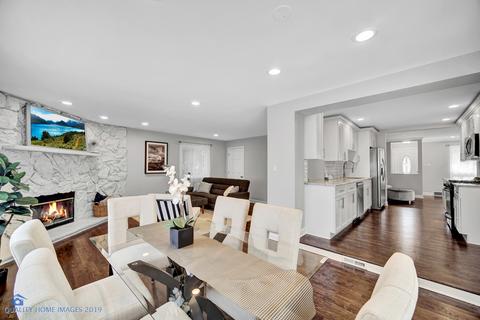 2416 Central Rd, Glenview, IL 60025 photo 5