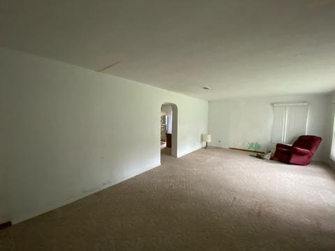17873 Bock Rd, Lansing, IL 60438 photo 2