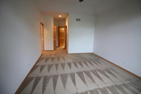841 Turnberry Ln, Willowbrook, IL 60527 photo 5