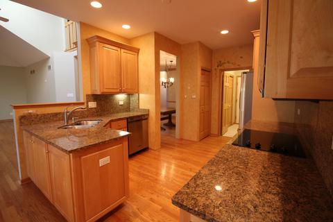 841 Turnberry Ln, Willowbrook, IL 60527 photo 15