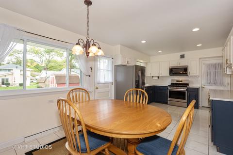203 S Beverly St, Wheaton, IL 60187 photo 6