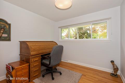 203 S Beverly St, Wheaton, IL 60187 photo 9