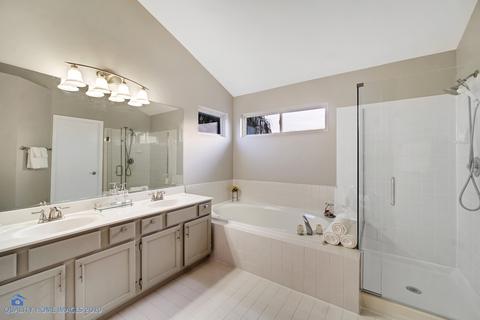 654 Willow Dr, Carol Stream, IL 60188 photo 19