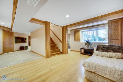 654 Willow Dr, Carol Stream, IL 60188 photo 24