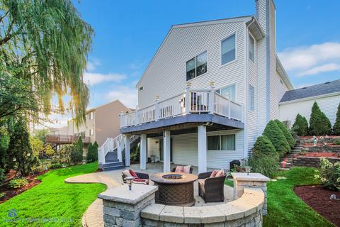 654 Willow Dr, Carol Stream, IL 60188 photo 30