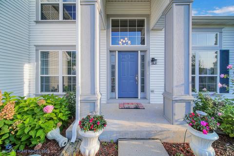 654 Willow Dr, Carol Stream, IL 60188 photo 3