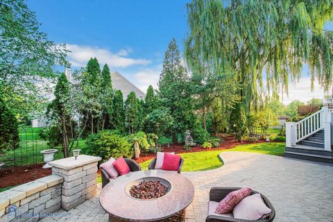 654 Willow Dr, Carol Stream, IL 60188 photo 31