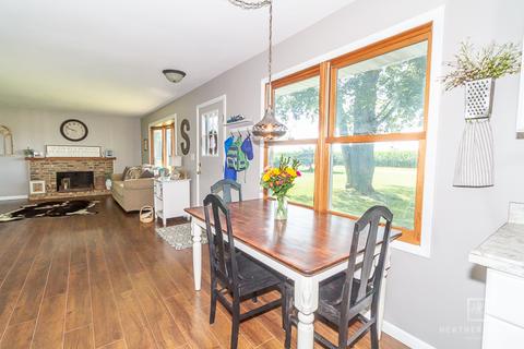 14795 Sears Rd, Plano, IL 60545 photo 9