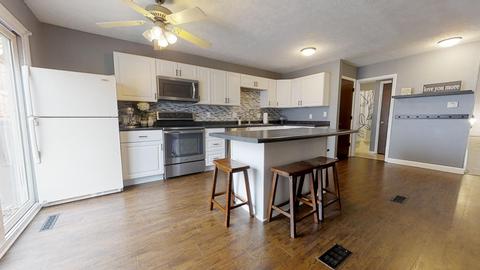 1719 King Dr #C, Normal, IL 61761 photo 7