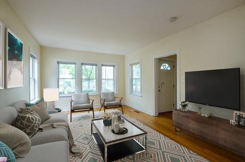 1825 Lyons St, Evanston, IL 60201 photo 2
