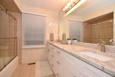 3900 Bordeaux Dr, Hoffman Estates, IL 60192 photo 45