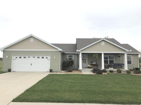 1411 Indian Trl, Kankakee, IL 60901 photo 1