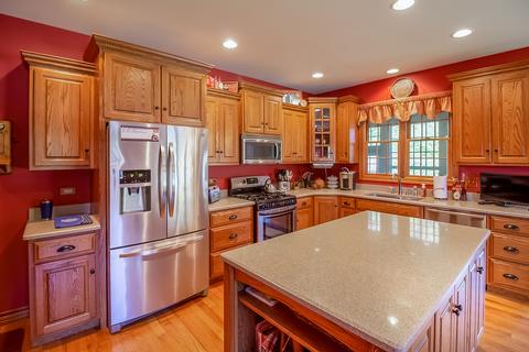 474 Edgewater Dr, Morris, IL 60450 photo 9