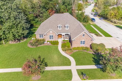 474 Edgewater Dr, Morris, IL 60450 photo 2