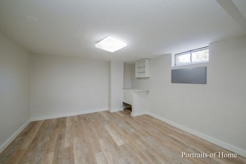 803 E Harrison Ave, Wheaton, IL 60187 photo 14