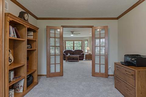 34 Conway Cir, Bloomington, IL 61704 photo 3
