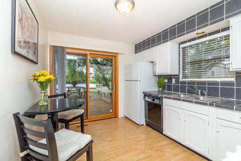 1958 Crescent Ln, Hoffman Estates, IL 60169 photo 12