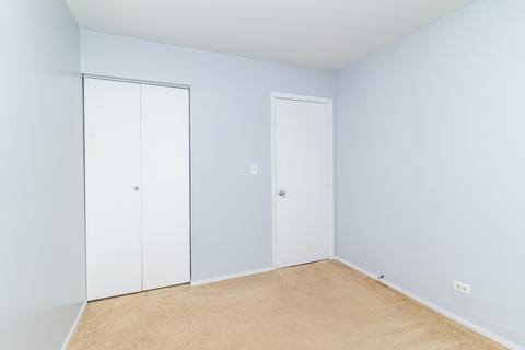1958 Crescent Ln, Hoffman Estates, IL 60169 photo 25