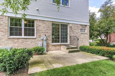 361 Bay Dr, Itasca, IL 60143 photo 2