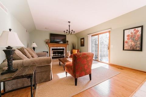 800 N Cherry St, Addison, IL 60101 photo 9