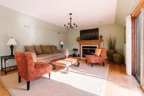 800 N Cherry St, Addison, IL 60101 photo 8