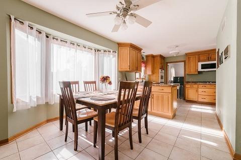 800 N Cherry St, Addison, IL 60101 photo 11