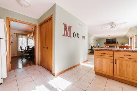 800 N Cherry St, Addison, IL 60101 photo 15