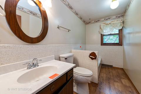 4608 Spring Grove Rd, Mchenry, IL 60051 photo 7