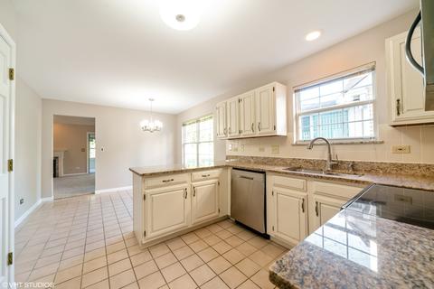 13458 Redberry Cir, Plainfield, IL 60544 photo 6