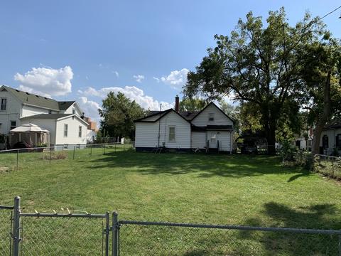 604 E Washington St, Champaign, IL 61820 photo 16