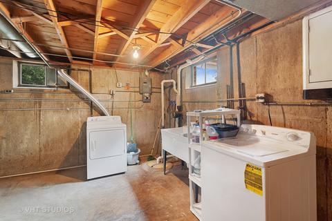 425 Aurora Way, Wheaton, IL 60187 photo 9