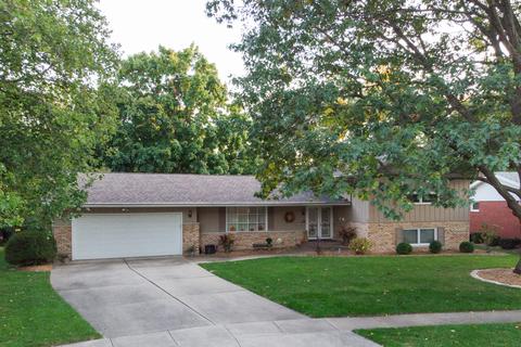 1315 Joan Way, Normal, IL 61761 photo 1