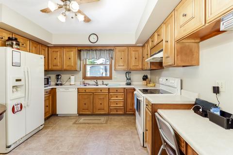 1120 N Linden St, Normal, IL 61761 photo 11