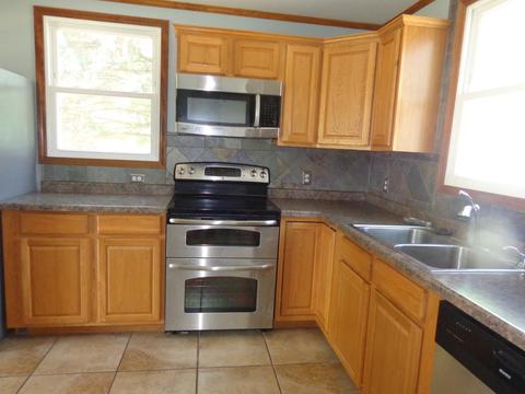 711 Elm St, Maple Park, IL 60151 photo 6