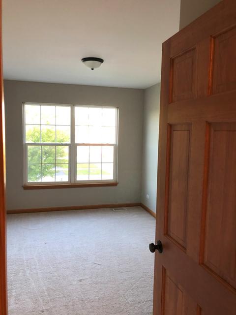16316 S Arbor Dr, Plainfield, IL 60586 photo 8
